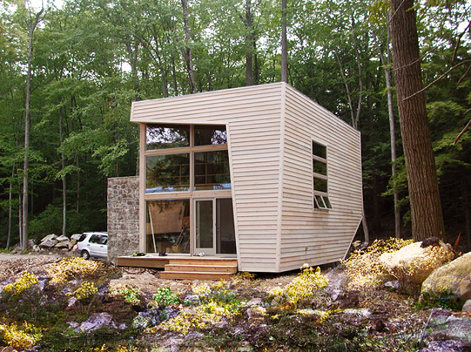 Vacation in the Woods in Style with ArchiTectonics' PreFab Upstate