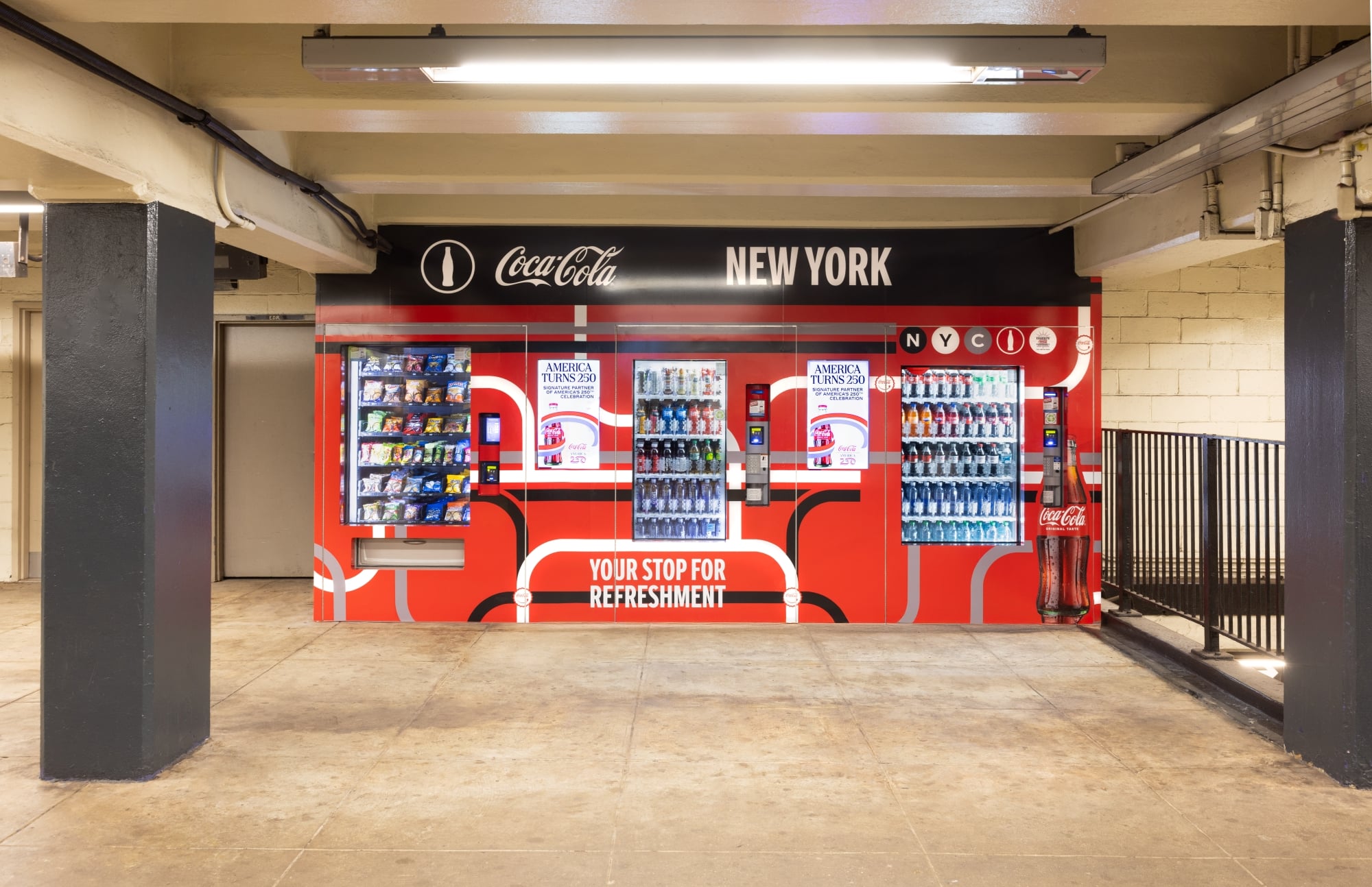 Vending machines to replace vacant newsstands at 26 NYC subway stations