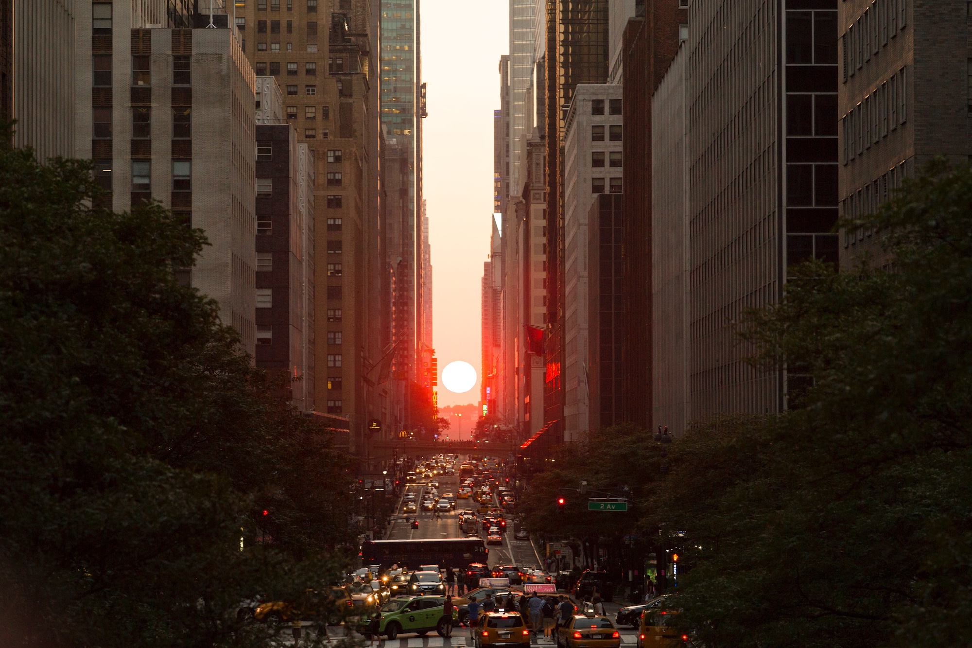 AMNH to celebrate Manhattanhenge with free block party this weekend