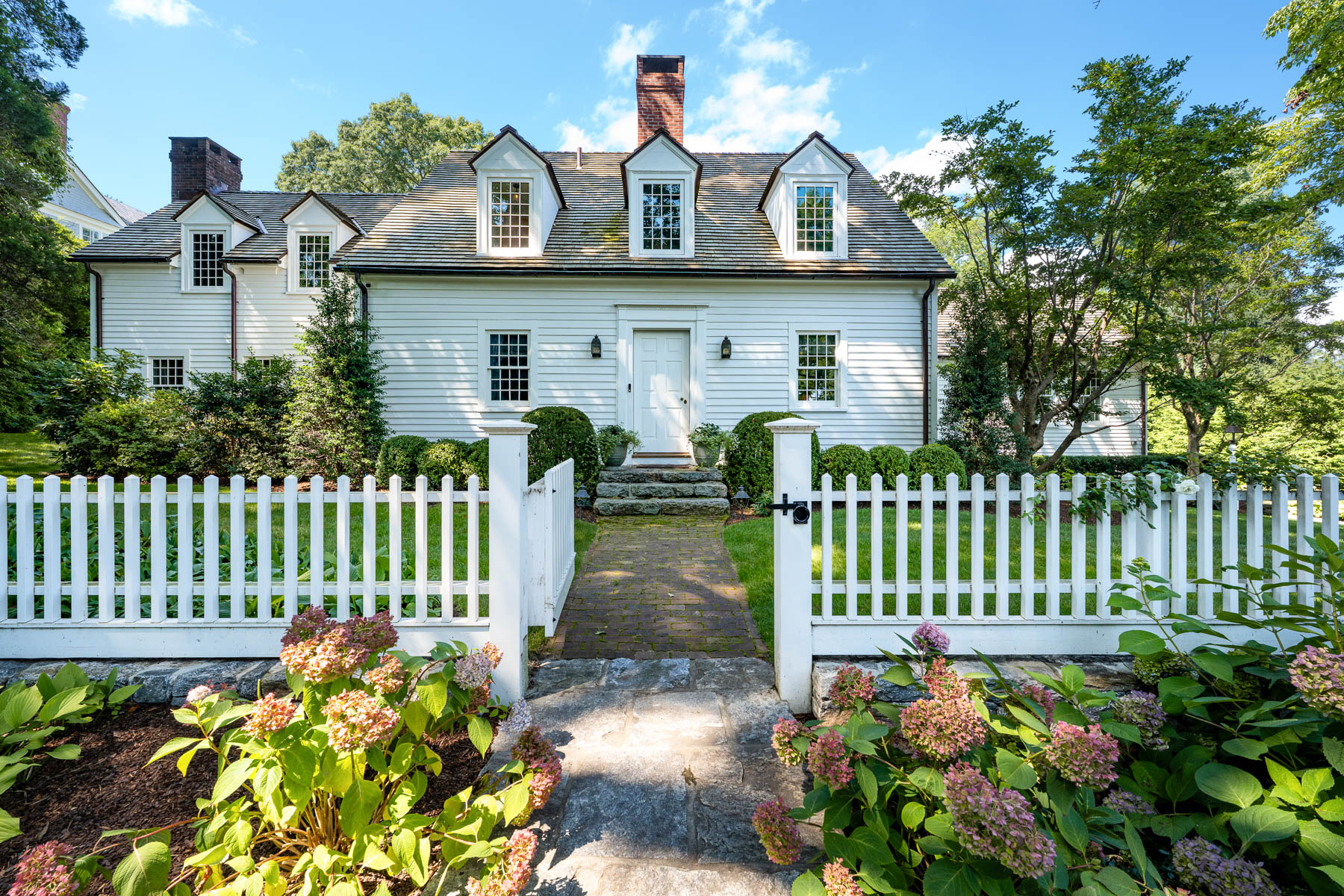 This 1834 sea captain’s home in Connecticut was redesigned as a $6M modern retreat that remembers its roots