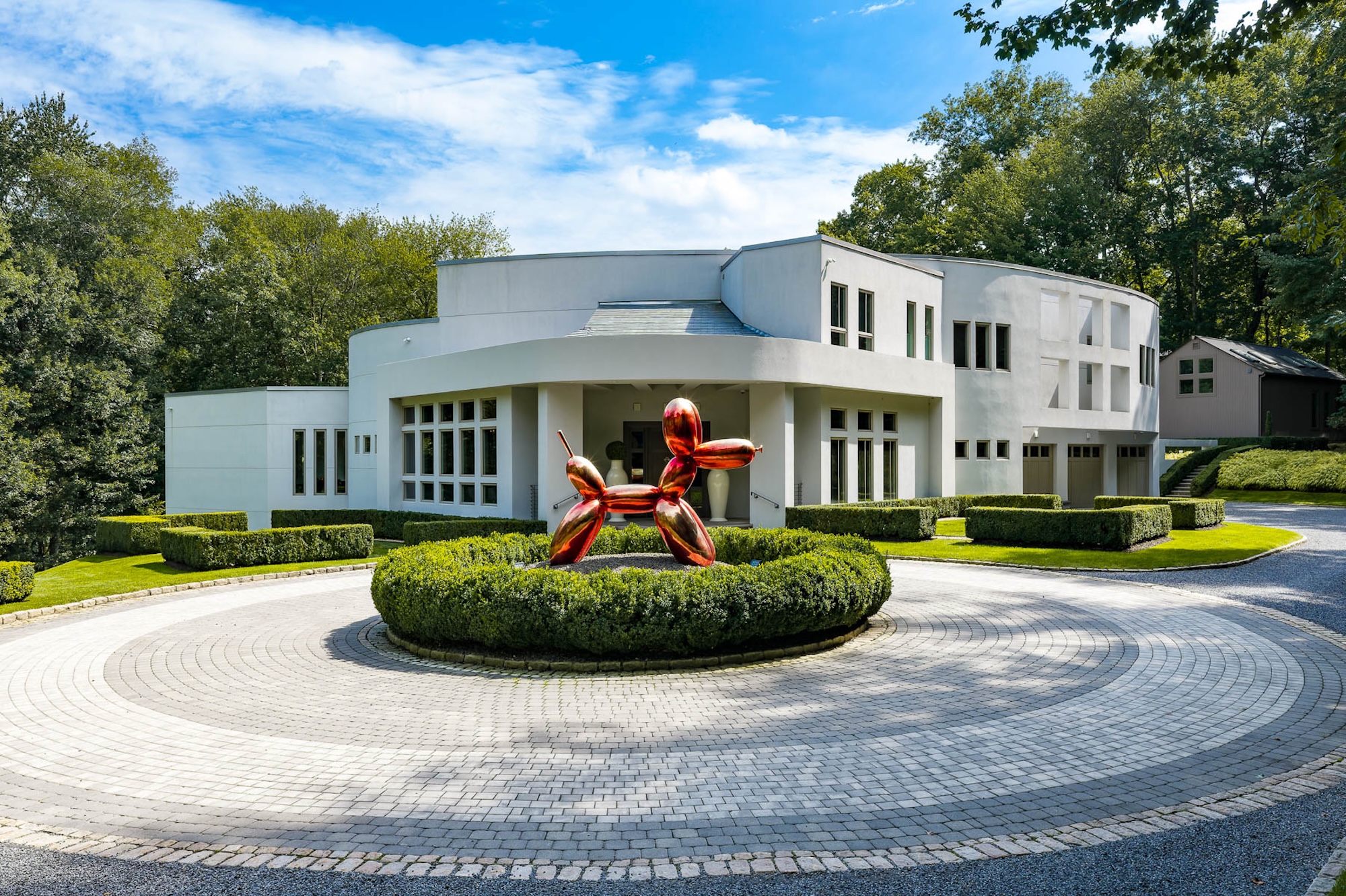 Jay Manuel’s $4.7M Connecticut estate is like a modern spa retreat